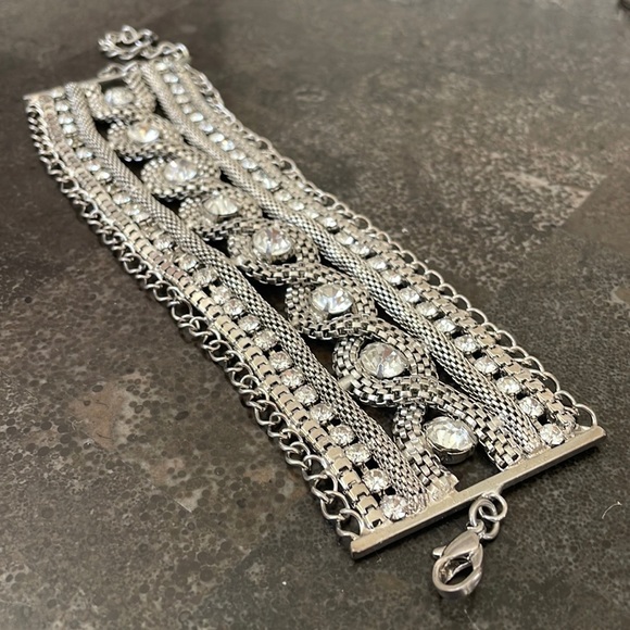 Multi chain Rhinestone Bracelet - Picture 1 of 2